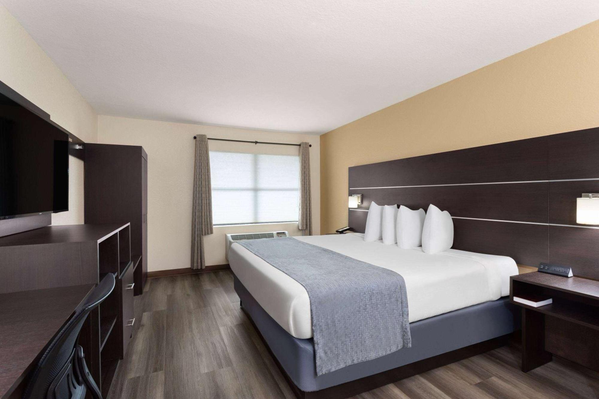 Baymont By Wyndham Punta Gorda/Port Charlotte Ξενοδοχείο Εξωτερικό φωτογραφία