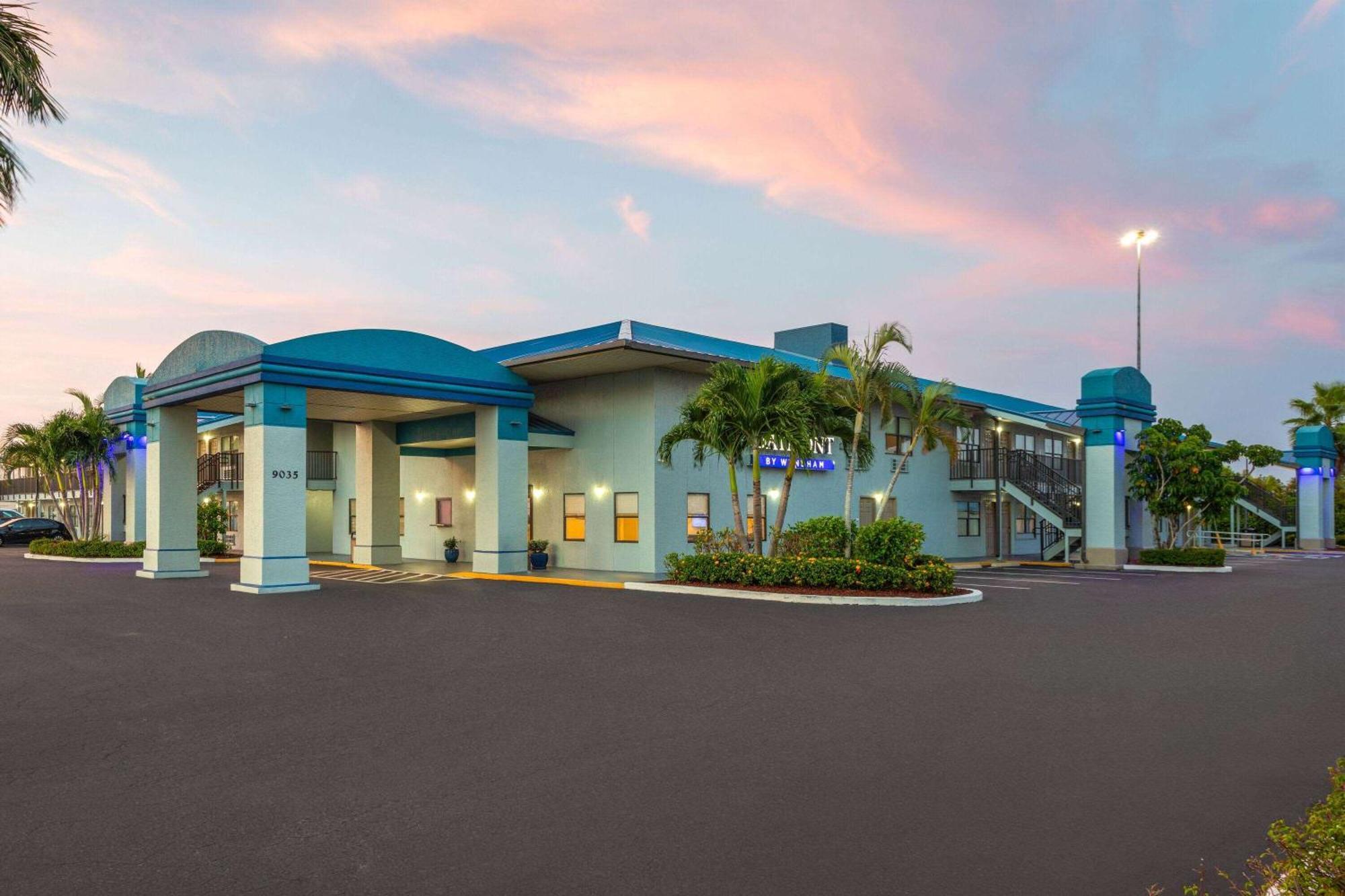 Baymont By Wyndham Punta Gorda/Port Charlotte Ξενοδοχείο Εξωτερικό φωτογραφία
